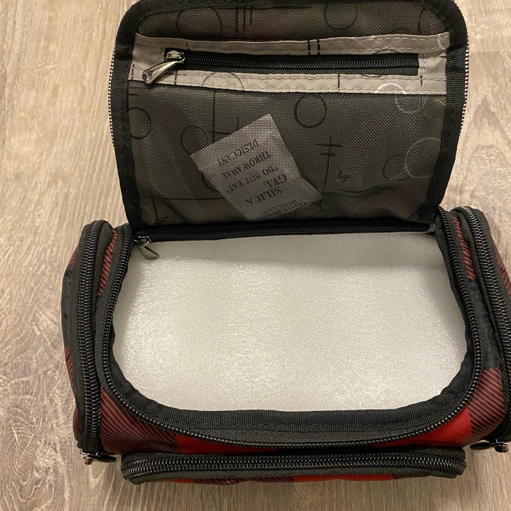 NEW Lug Trolley Mini Cosmetic Case- Red Check Baffalo - Picture 9 of 16